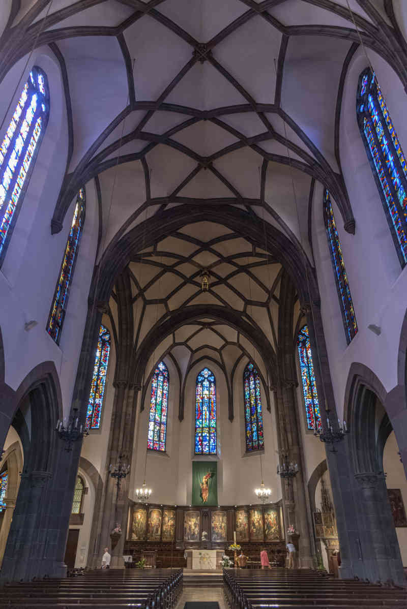 Francia - Alsacia 103 - Estrasburgo - iglesia de Saint-Pierre le-Vieux.jpg